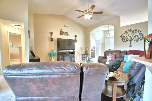 2797 Hickory Ridge Dr, Lakeland FL  33813-5854 exterior