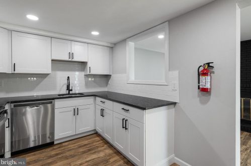 20 Hamilton St, Auburn NJ  08085-1523 exterior