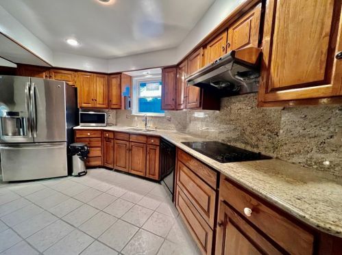 4020 Mcclary Dr, Plano TX  75093-6641 exterior