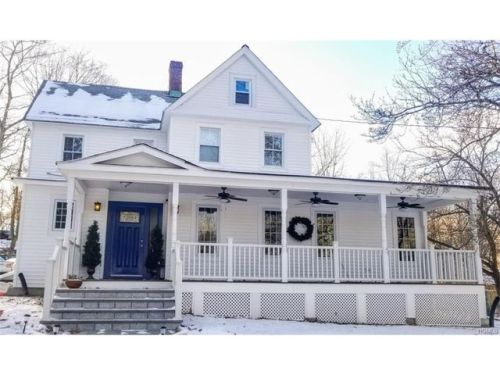 145 Myrtle Ave, Mahopac, NY