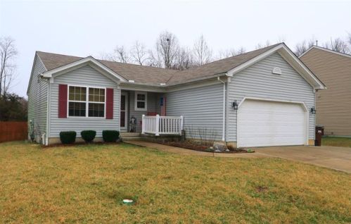 314 Deer Creek Dr, Amelia, OH 45102