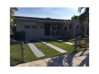 6880 25th St, Miami, FL 33122-1804