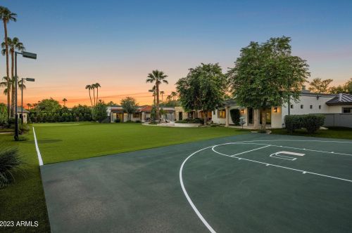 8731 65th St, Scottsdale AZ 85253-4336 exterior