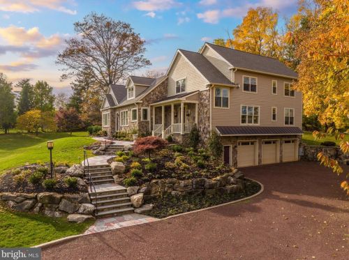6223 Valley Green Rd, Flourtown, PA 19031-1105
