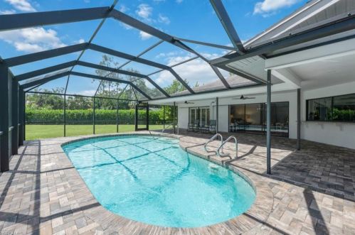2216 Buckingham Ln, Naples FL  34112-5415 exterior