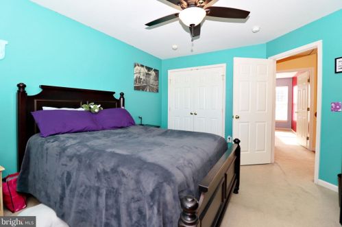 164 Pebble Beach Dr, Charles Town WV  25414-4074 exterior