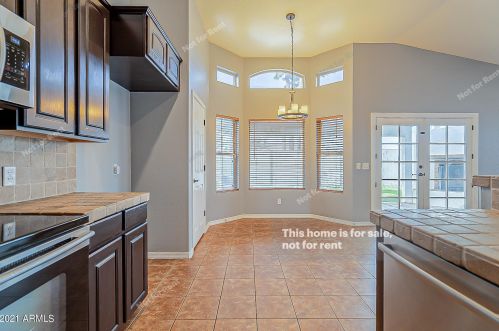 5162 Diamond Ave, Mesa AZ 85208-2083 exterior