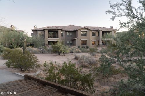 21320 56th St, Phoenix AZ  85054-5401 exterior