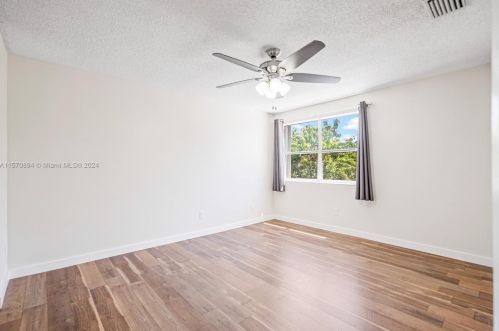 11728 12th St, Hollywood FL  33026-3841 exterior