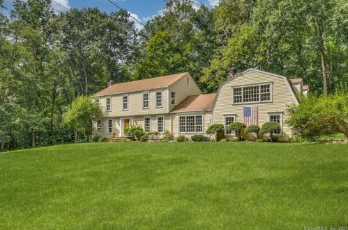1734 Oenoke Rdg, New Canaan, CT 06840-2642