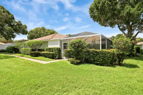 5502 Red Oak Ct, West Palm Beach, FL 33410-4453