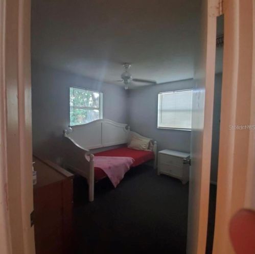 11201 Tyler Dr, Port Richey FL  34668-2278 exterior