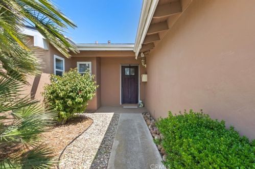 7976 Lake Adlon Dr, San Diego, CA 92119-3117
