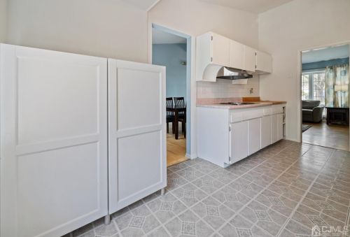 157 Cindy St, Old Bridge NJ  08857-3092 exterior