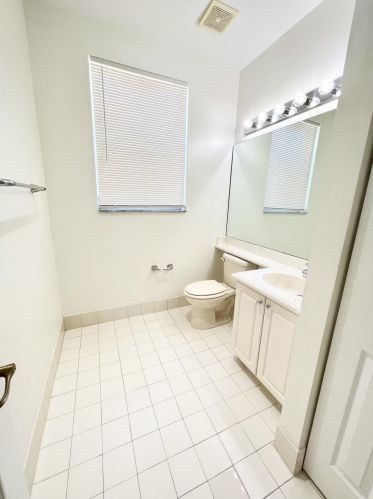 1284 Piazza Antinori, Boynton Beach FL  33426-8270 exterior