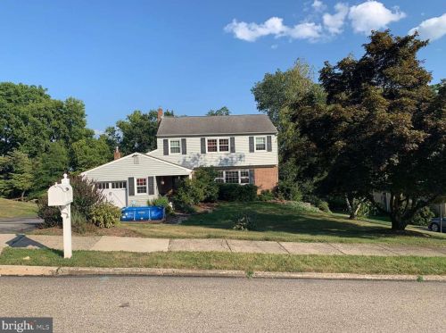 3105 Middle School Dr, Norristown, PA 19403-1705