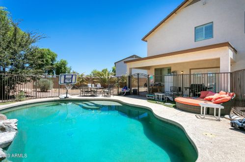 2016 102nd Ln, Tolleson AZ  85353-5674 exterior