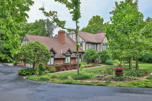 9741 Spruce Ln, Hamilton, KY 41091-9784