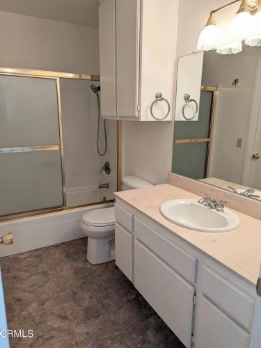 3255 Kelp Ln, Oxnard CA  93035-1665 exterior