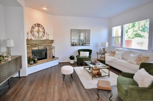33770 Summit View Pl, Temecula CA  92592-5636 exterior