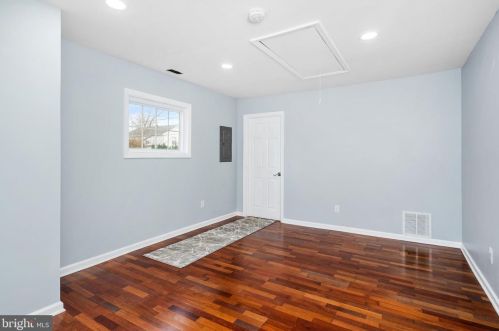 38 Bloomfield Ln, Willingboro NJ  08046-1513 exterior