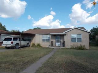 1621 Avenue C, Portales, NM 88130-7207