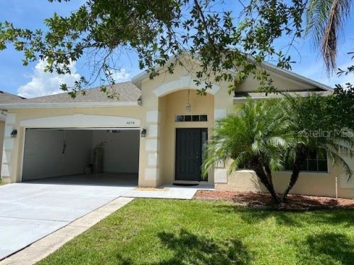 4879 Adair Oak Dr, Orlando, FL 32829-8221