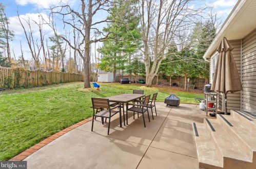 816 Anne St, Leesburg VA  20175-3426 exterior