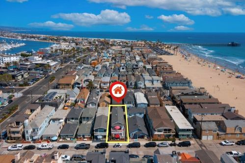 116 29th St, Newport Beach, CA 92663-3419
