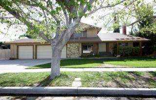 1638 Staffordshire Dr, Lancaster, CA 93534-6259