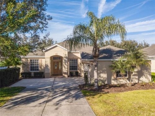 2229 Beardsley Dr, Apopka, FL 32703-1605
