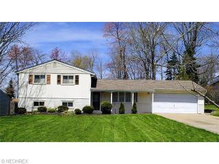 2193 Gary Dr, Twinsburg, OH 44087-1307