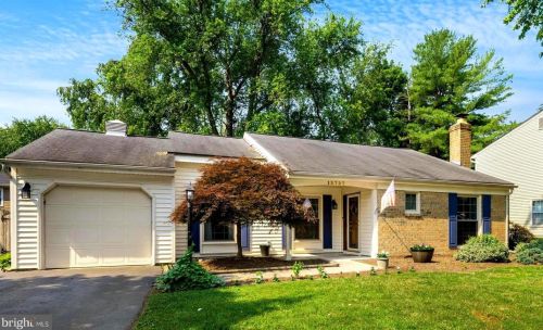 12727 Taustin Ln, Herndon, VA 20170-2979