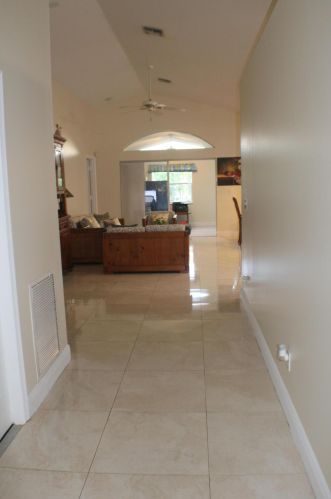 1660 Oak Berry Cir, West Palm Beach, FL 33414-6165