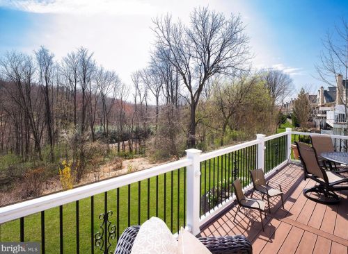 226 Valley Ridge Rd, Haverford PA  19041-2029 exterior