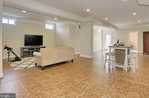 12760 Beebe Ct, Lovettsville VA  20180-2778 exterior