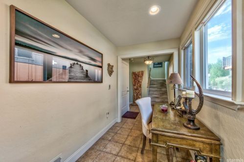 1870 Cascade Ct, South Lake Tahoe, CA 96150-6622