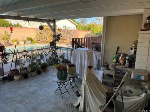 2851 Stonybrook Dr, Anaheim, CA 92804-3947