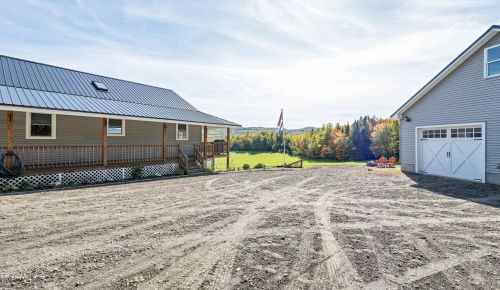 118 Reed Rd, Columbia NH  03576-3813 exterior