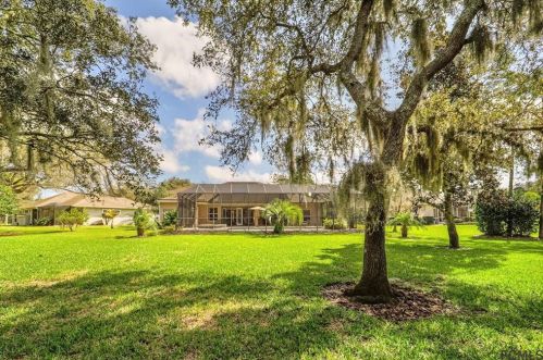 1422 Dolph Cir, Ormond Beach FL 32174-2891 exterior