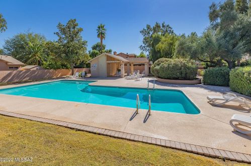 1521 Calle De Durazo, Tucson AZ 85715-5133 exterior