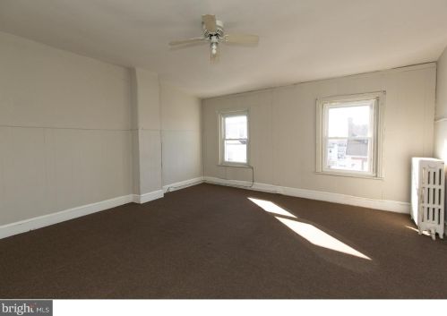 339 Moore St, Norristown PA 19401-5139 exterior