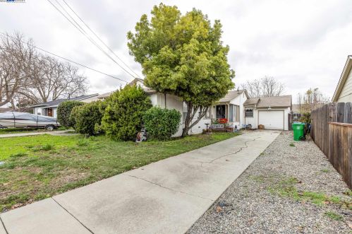 14985 Wiley St, San Leandro, CA 94579-1356