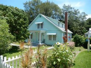 617 35th St, Bradenton, FL 34205-2419