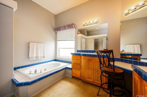 22721 Old Elsinore Rd, Perris CA  92570-8508 exterior