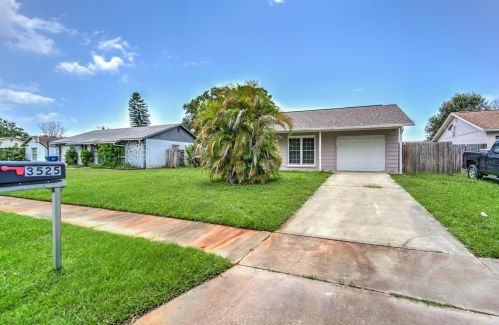 3525 Mexicali St, New Port Richey, FL 34655-2718