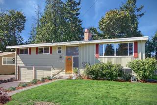 26811 37th Ave, Kent, WA 98032-7157