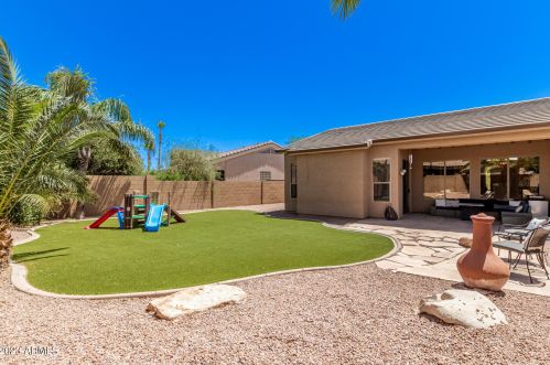 712 Ebony Way, Chandler AZ  85248-4445 exterior