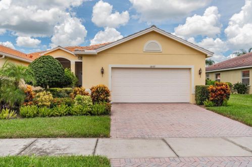 16143 Amethyst Key Dr, Wimauma, FL 33598-4027