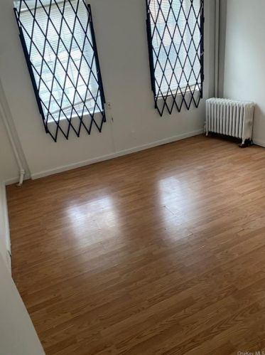 1137 Tiffany St, Bronx NY  10459-2335 exterior